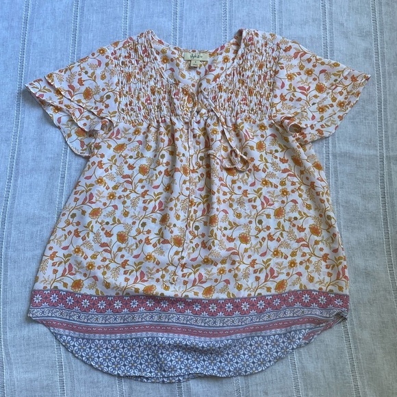 Style and Co boho flutter blouse with smocking. - Picture 11 of 12
